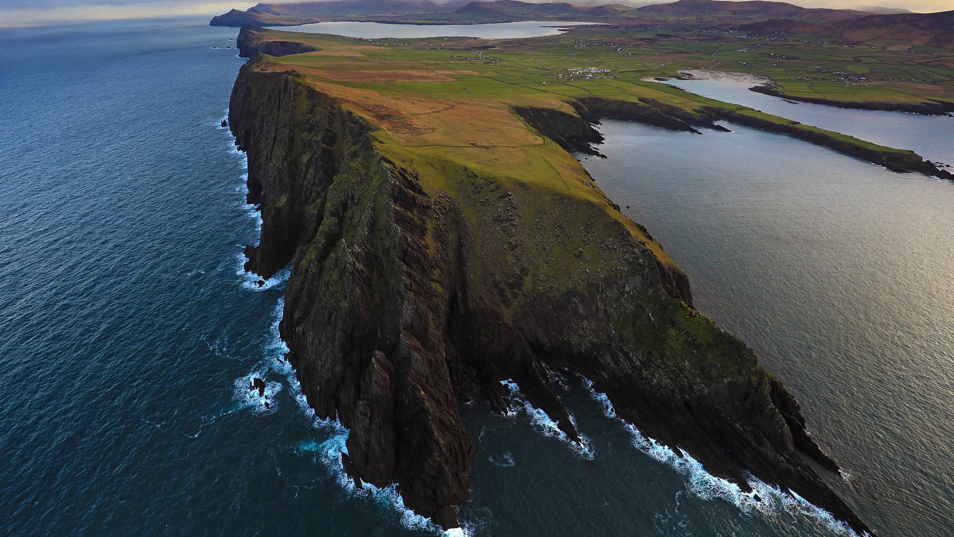 Location of Star Wars: The Last Jedi (also known as Star Wars: Episode VIII – The Last Jedi)  written and directed by Rian Johnson. It is the second film in the Star Wars sequel trilogy.Ceann Sibéal or Sybil's Head, on the Dingle Peninsula, Co Kerry. Replicating the The monastic Island of Skellig Michael which was founded in 588 by Saint Fionán, for 600 years the island was a centre of monastic life for Irish Christian monks. located 12 kilometres off the coast County Kerry’s Inveragh Peninsula. Skellig Michael is the most spectacular of all the early medieval island monastic sites. The monastery consisting of six beehive huts, is situated almost at the summit of the 230-metre-high rock. It became a UNESCO World Heritage Site in 1996 and is one of Europe's better known but least accessible monasteries. Skellig Michael is the most spectacular of all the early medieval island monastic sites. Skellig Michael (Sceilig Mhicíl in Irish) and Great Skellig. The word Scellic means a steep rock.Photo:Valerie O’Sullivan/FREE PIC/REPRO FREE;